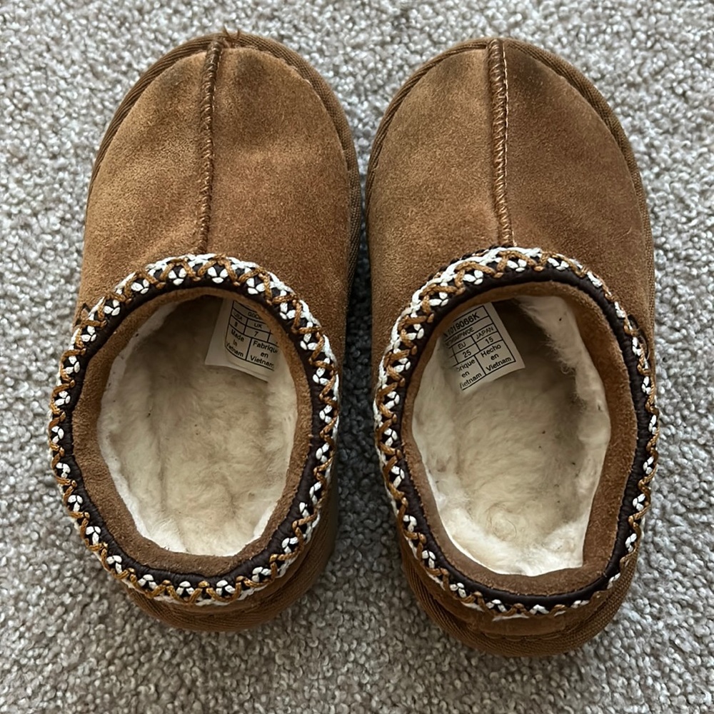 Toddlers’ UGG Tasman Slipper
